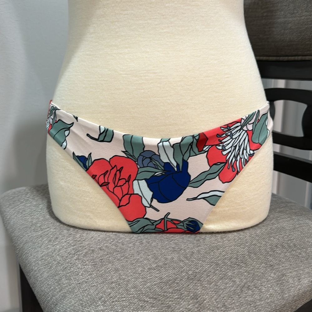 🔥Tavik Swimwear bottom only